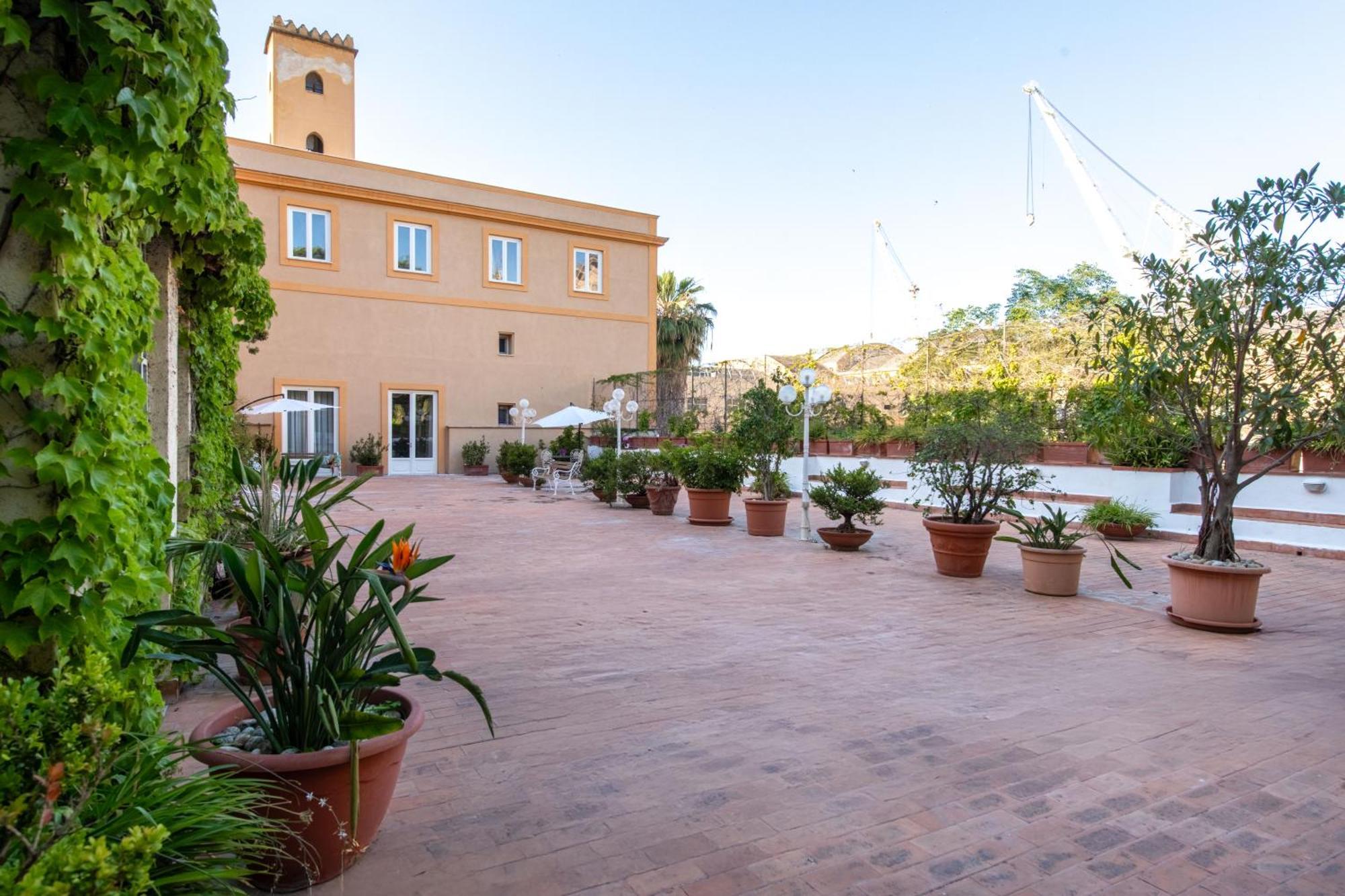 Palazzo De Gregorio - Apartments - Palermo — Photos 2